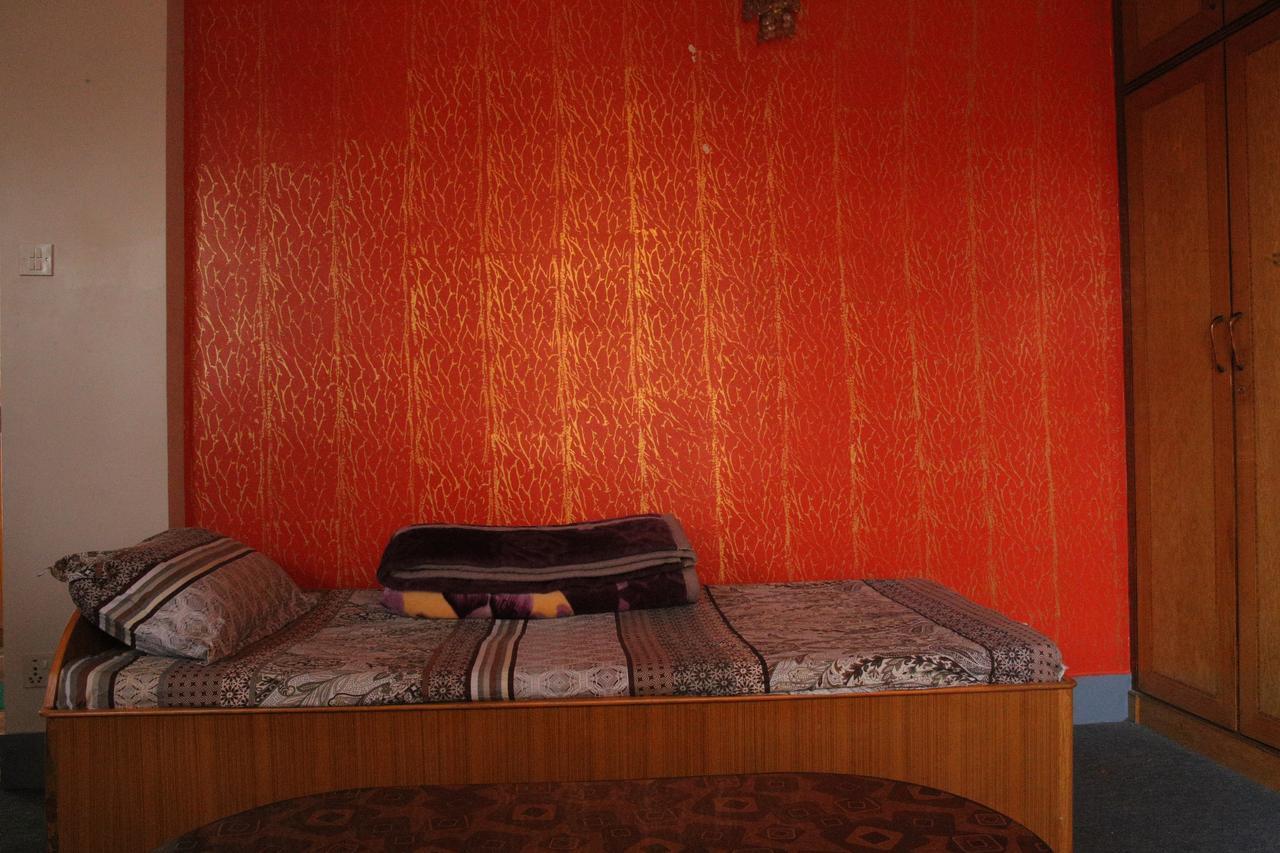 Travelers Home Kathmandu Esterno foto