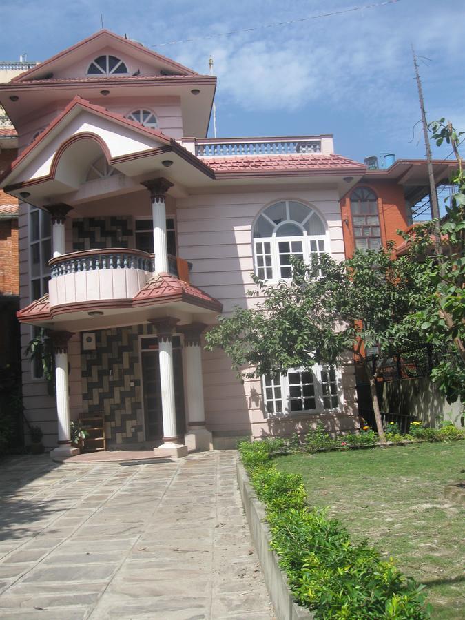 Travelers Home Kathmandu Esterno foto